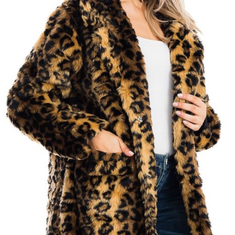 Cozy Leopard / Cheetah / Animal Print Teddy Jacket - Picture 7 of 10